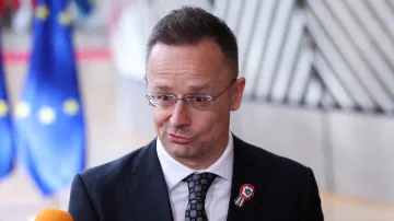Péter Szijjártó v Bruselu před jednáním ministrů zahraničí zemí EU o energetice (16. března 2026)