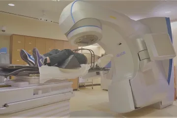 Srdeční arytmii by mohla zastavit radiace. Metoda se už testuje na lidech v USA