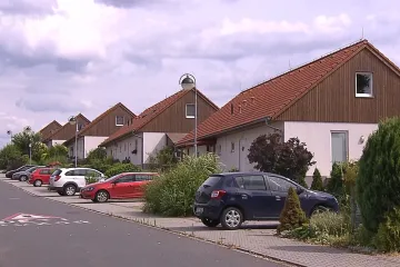 Jeseník nad Odrou prodává povodňové domy. Nájemníci ale částku přes jeden milion korun platit nechtějí