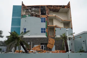 V Texasu může po hurikánu napršet až metr vody. Zaplavené je i letiště v Houstonu