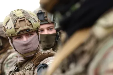 V Iráku bylo při dronovém útoku zraněno nejméně šest francouzských vojáků