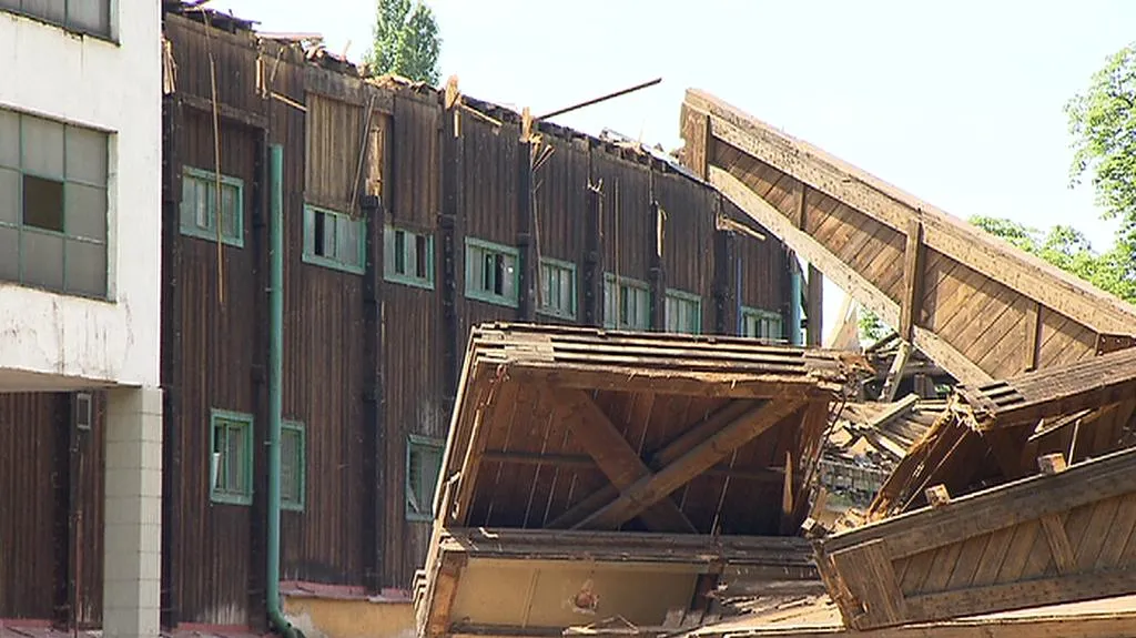 Demolice štvanického stadionu