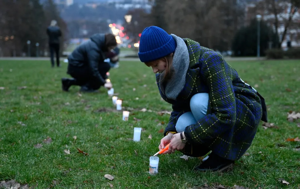 Letos se akce zúčastnilo nekolik desítek lidí. Podle organizátorů víc než obvykle