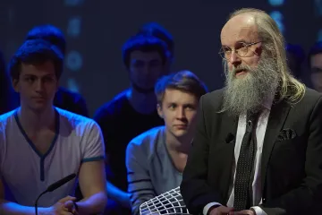 Život na síti přinesl nový styl komunikace, říká Oliva