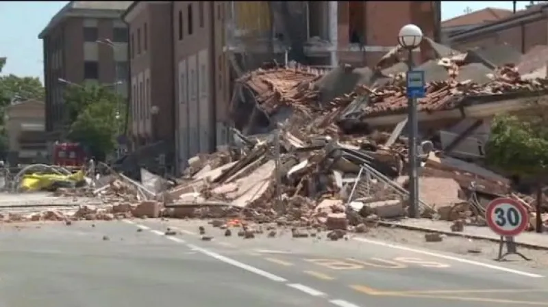 Sever Itálie zasáhlo zemětřesení