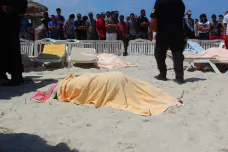 Desítky turistů na pláži v Sousse zabil tuniský student
