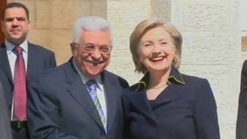 Hillary Clintonová a Mahmúd Abbás