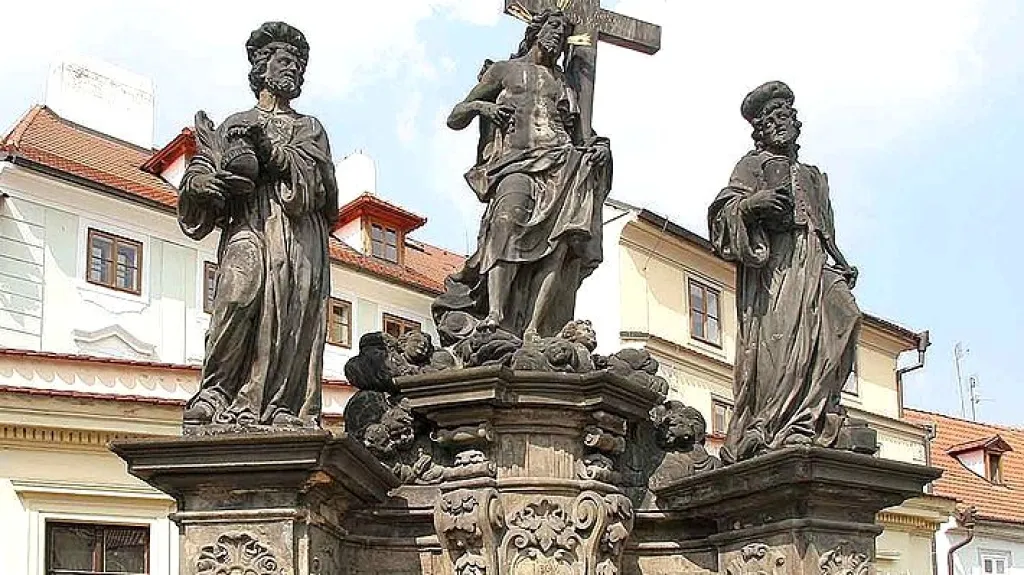 Sousoší svatého Kosmy a Damiána se Salvátorem