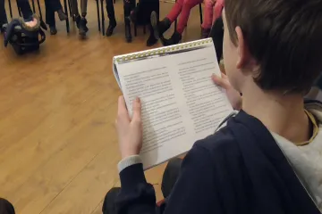 Děti četly v Žatci dětem