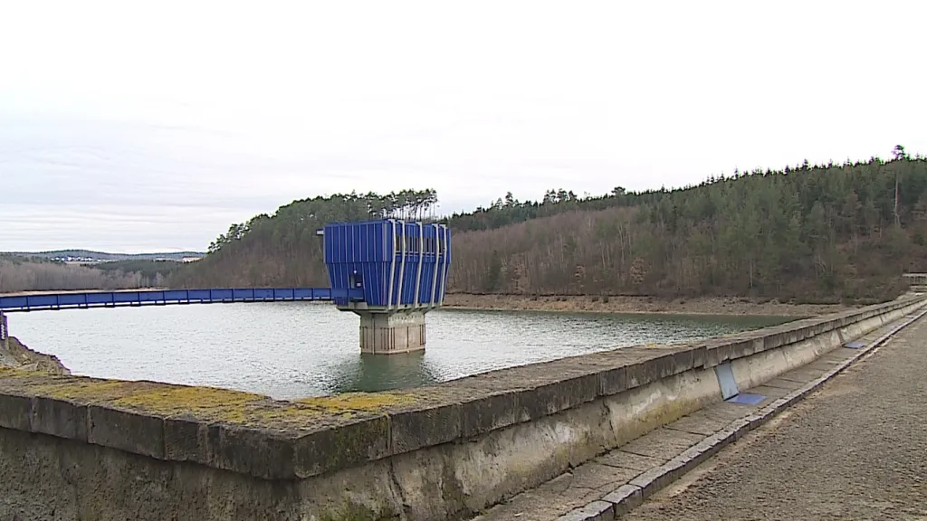 Hráz Opatovické přehrady bude přístupná zatím jen čtyři dny