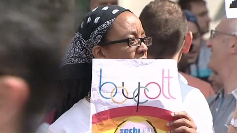 Aktivisté protestují proti ruskému zákonu