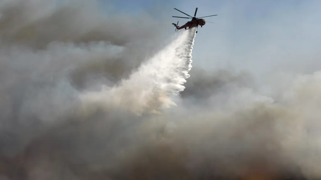 Hašení požárů v Řecku