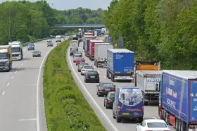 Začalo sčítání dopravy, slouží jako podklad pro přípravu dalších silnic
