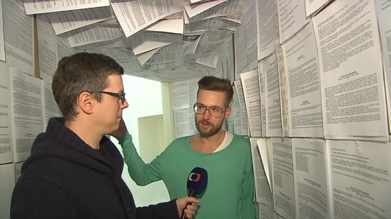 Jan Kratochvil s redaktorem ČT24 Petrem Meškánem