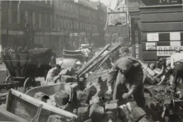 V Praze na barikádách umírali často bezejmenní hrdinové