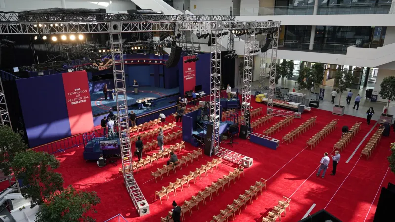 Předvolební utkání Trumpa s Bidenem se odehraje v clevelandském Pavilonu Sheily a Erica Samsonových