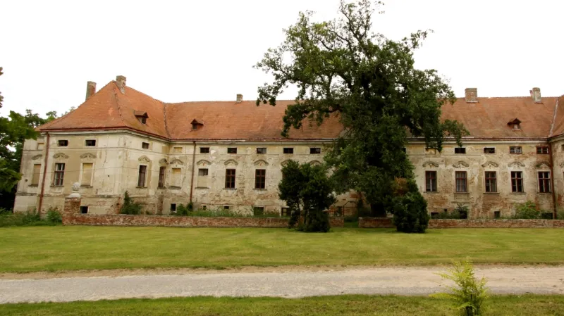 Zámek v Jaroslavicích