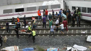 Železniční neštěstí ve Španělsku
