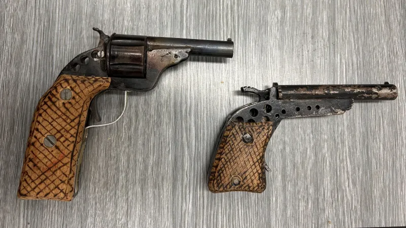 Semtex v igelitce i zbraně z druhé světové. Za měsíc končí zbraňová amnestie