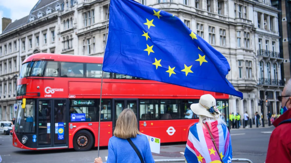 Demonstrace proti brexitu u příležitosti pětiletého výročí rozhodnutí Británie