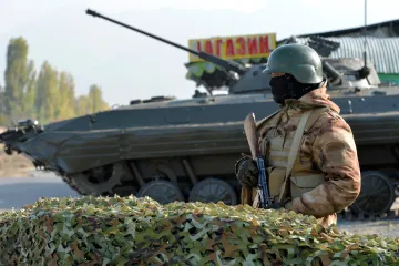 Na hranici mezi Kyrgyzstánem a Tádžikistánem vypukly přestřelky, píše Interfax