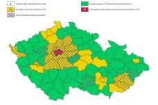 Na „semaforu“ je už oranžových 28 okresů v Česku, počet celkově nakažených koronavirem překročil 50 tisíc