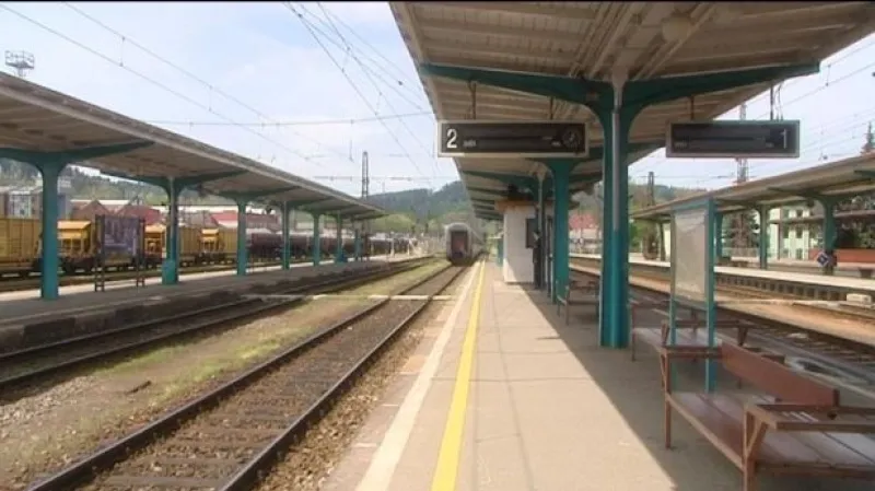 Jedna jízdenka na železnici?