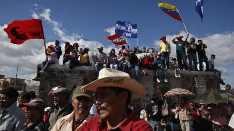 Příznivci Manuela Zelay