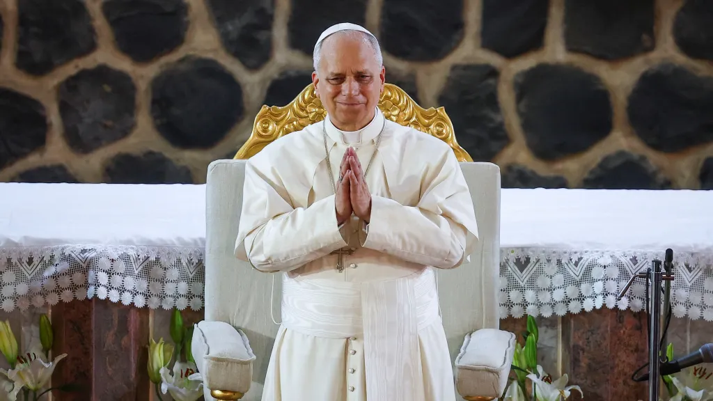 Papež Lev XIV. v katedrále svatého Josefa v Bamendě