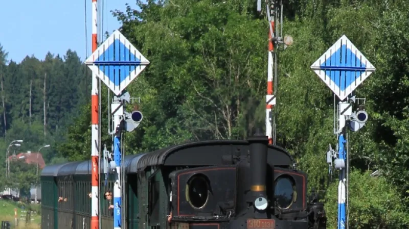 Krakonošovy letní parní vlaky