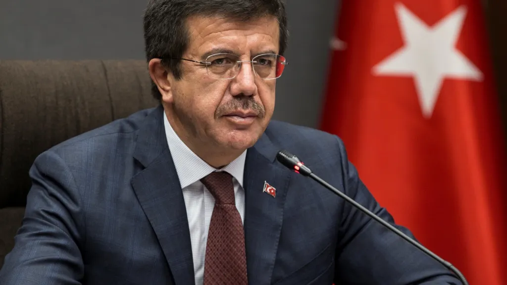 Turecký ministr hospodářství Nihat Zeybekci