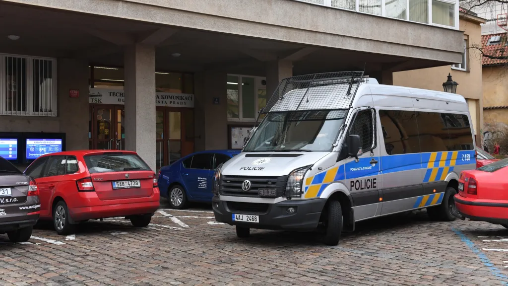 Zásah policie v sídle pražské Technické správy komunikací