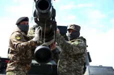 Francie poskytne Ukrajině dalekonosné rakety, Německo pošle další tanky či bojová vozidla