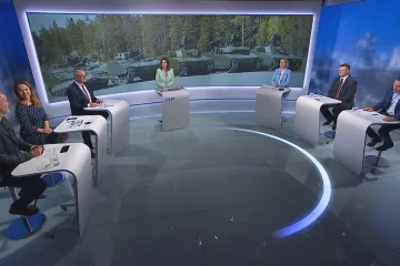 Hosté Událostí, komentářů probrali výdaje na obranu a summit NATO