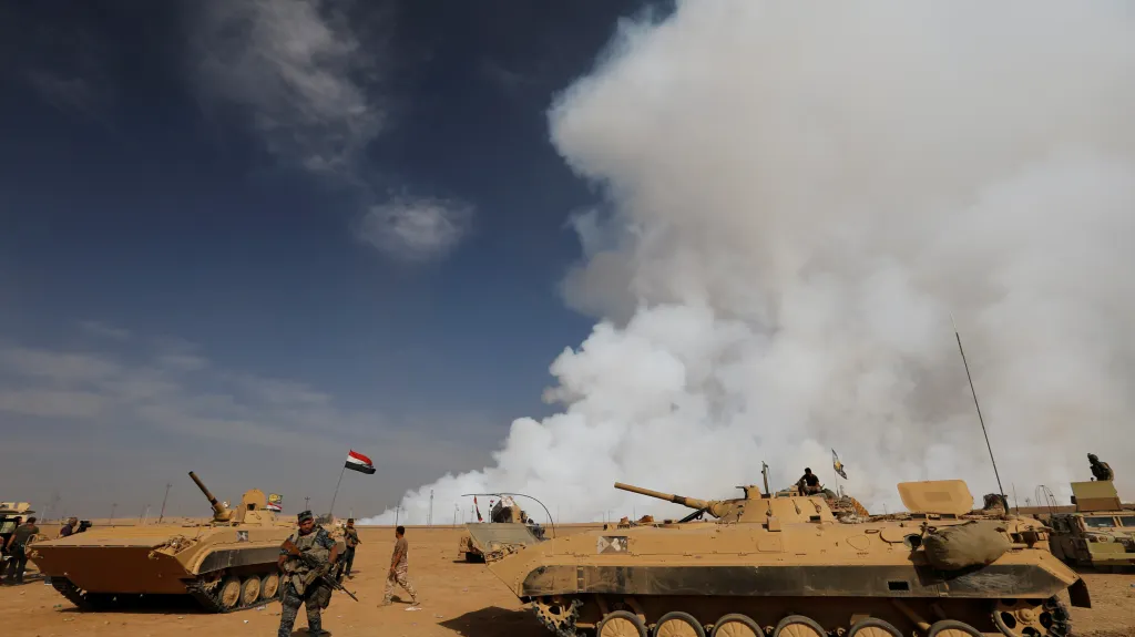 Irácká armáda jižně od Mosulu