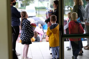 Šiřitelé sexuální osvěty mění pohlaví dětí, tvrdí polský ombudsman