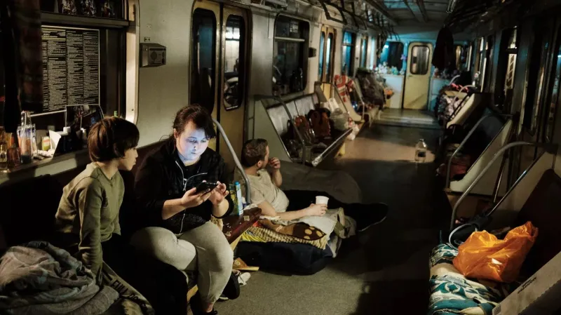 Světloplachost (režie: Ivan Ostrochovský, Pavol Pekarčík)