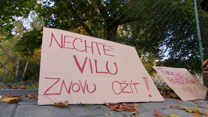 Spolek Živá vila bojuje za Kralovu vilu v Prachaticích