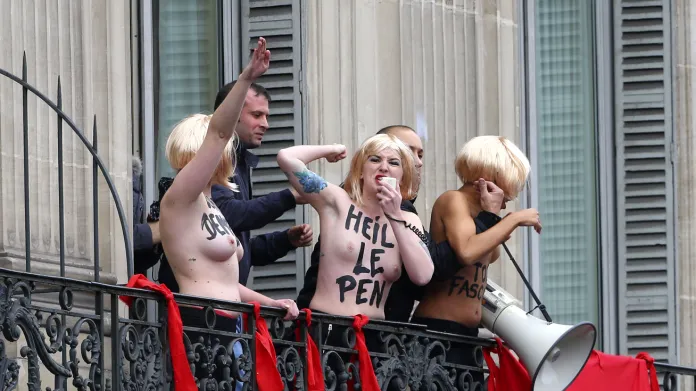 Prvomájový protest hnutí Femen