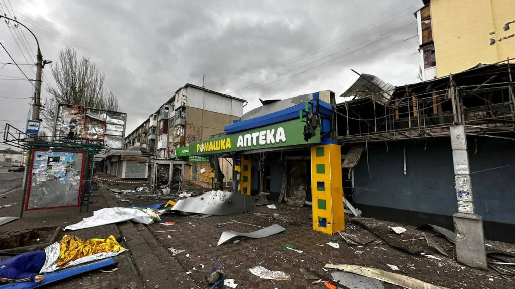 Centrum Chersonu po ruském útoku