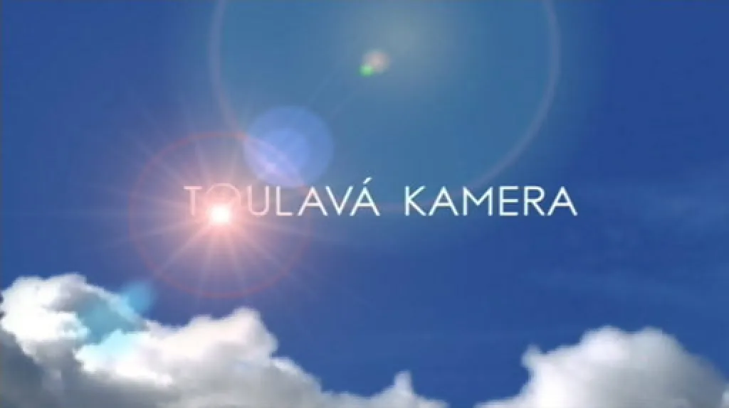 Toulavá kamera