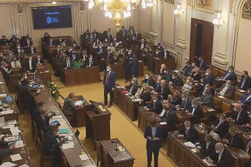 Poslanci podpořili zákon, který zakáže jednorázové plastové výrobky