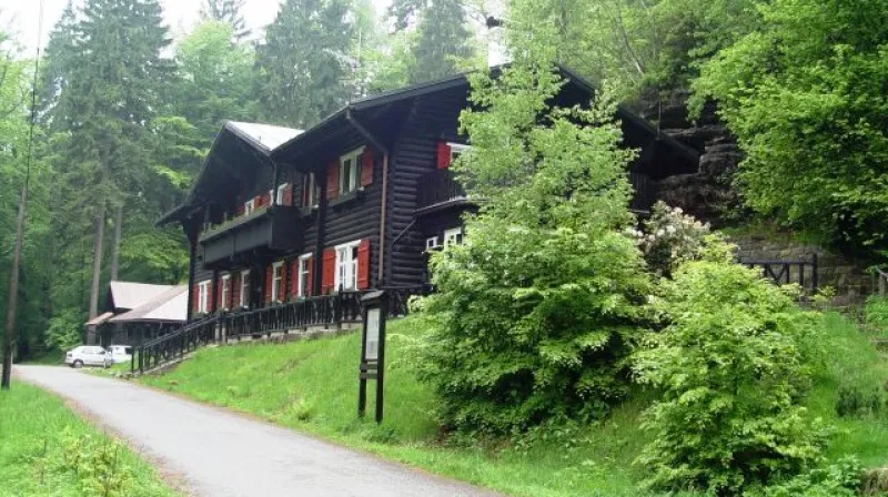 Lovecká chata Na Tokáni