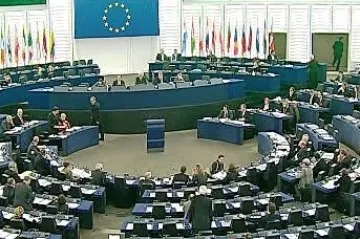 EP vítá plán zavřít Guantánamo, Langer s Barottem odjedou jednat do Washingtonu