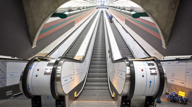 Prodloužení metra A