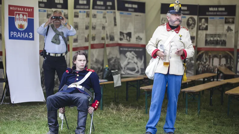 Praha 3 pořádá na vrchu Parukářka dobové vojenské ležení a výstavu u příležitosti 150 let od podepsání tzv. Pražského míru a ukončení prusko-rakouské války.