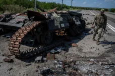Druhá ruská obranná linie už je o dost slabší, hlásí ukrajinský generál Tarnavskyj