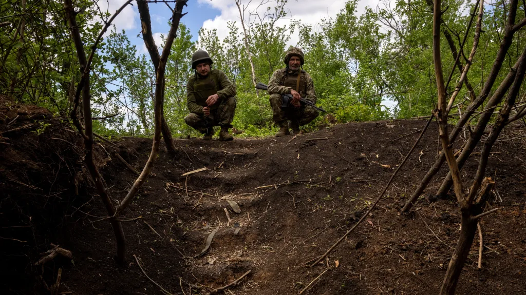 Ukrajinští vojáci u Časiv Jaru