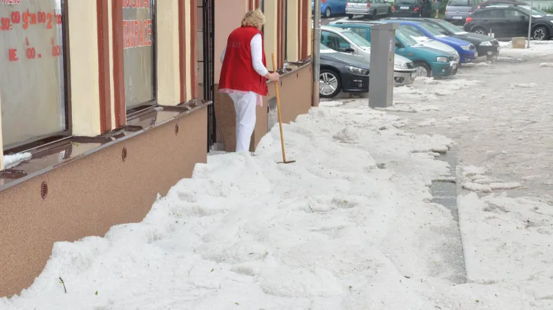 Krupobití v Hořovicích