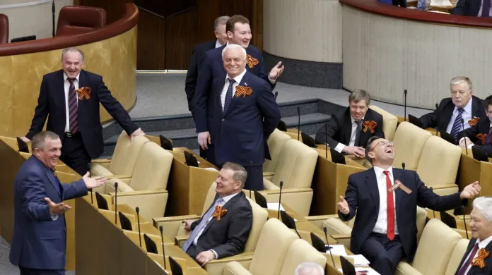 Státní duma ratifikovala smlouvu o připojení Krymu